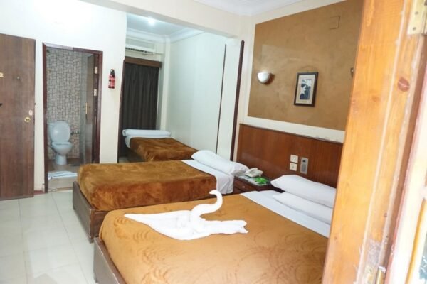 Hotel Saint Catherine Standard Triple room - Image 2
