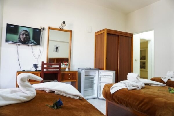 Hotel Merry land Standard Triple room - Image 2