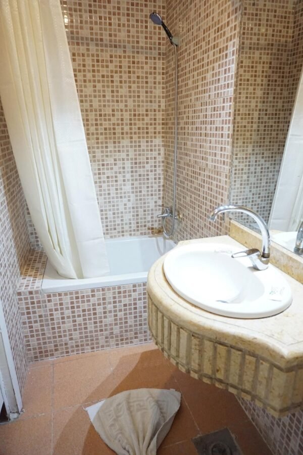 Hotel Saint Catherine Economic Triple room - Image 4