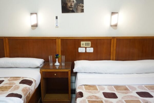 Hotel Merry land Budget Double room - Image 3