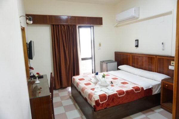 Hotel Merry land Single room - Image 3