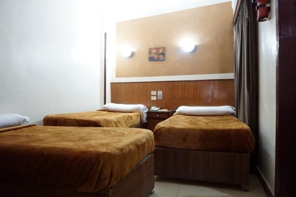 Hotel Saint Catherine Economic Triple room - Image 5