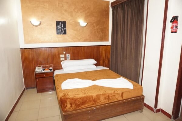 Hotel Saint Catherine Single room - Image 8