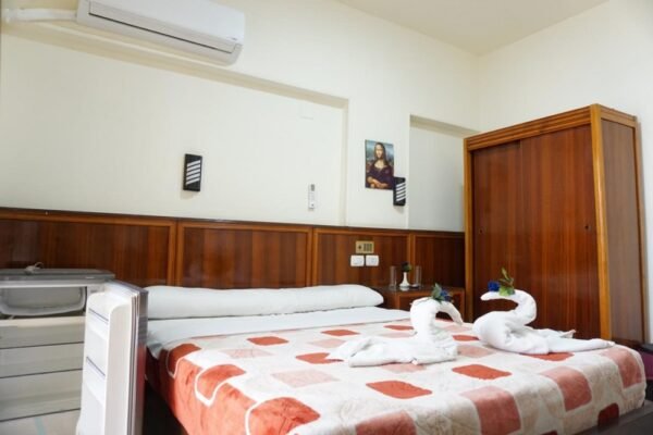 Hotel Merry land Single room